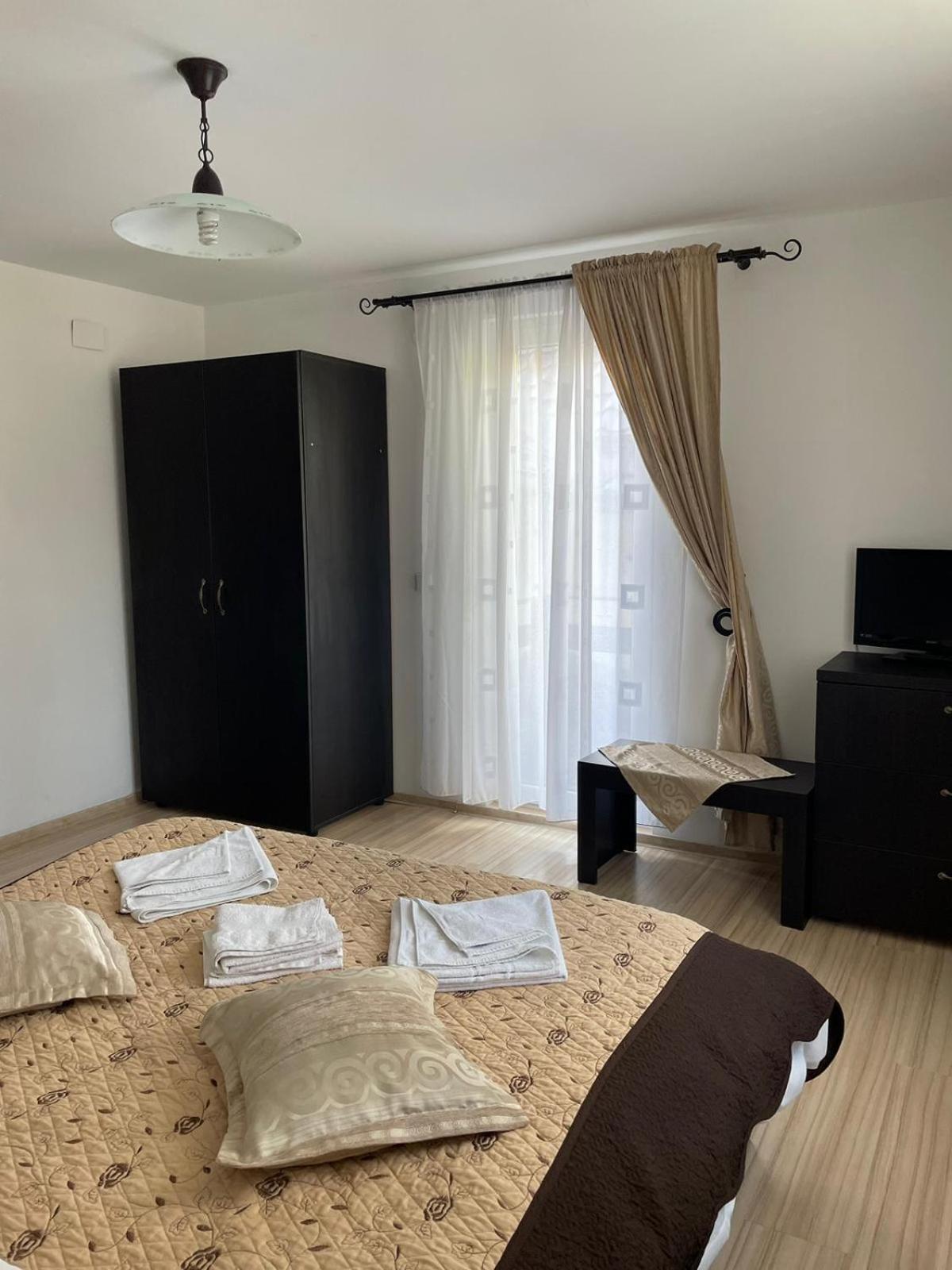 Casa Anastasia - Moieciu De Sus موياشيو دي سوس المظهر الخارجي الصورة